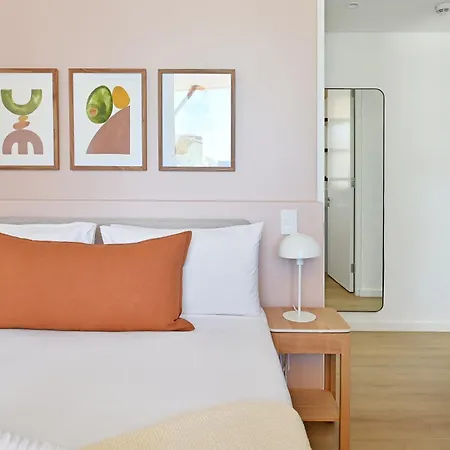 Eighty2 On M - Fluent Luxury Serviced Apartments Cape Town Exterior photo