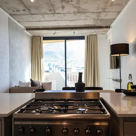 Eighty2 On M - Fluent Luxury Serviced Apartments Cape Town Exterior photo