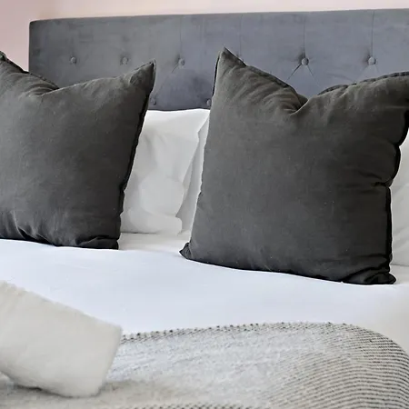 Eighty2 On M - Fluent Luxury Serviced Apartments Cape Town Exterior photo