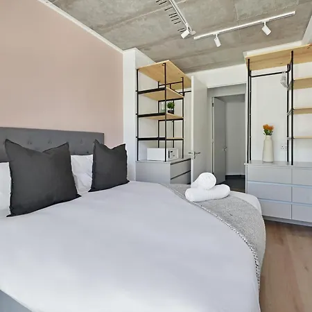 Eighty2 On M - Fluent Luxury Serviced Apartments Cape Town Exterior photo