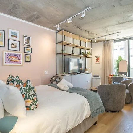 Eighty2 On M - Fluent Luxury Serviced Apartments Cape Town Exterior photo