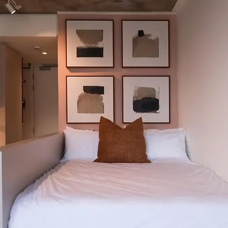 Eighty2 On M - Fluent Luxury Serviced Apartments Cape Town Exterior photo