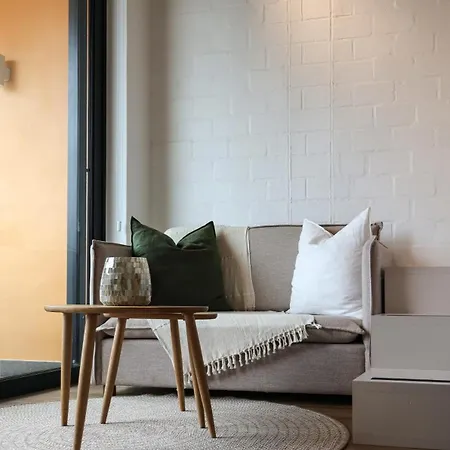 Eighty2 On M - Fluent Luxury Serviced Apartments Cape Town Exterior photo