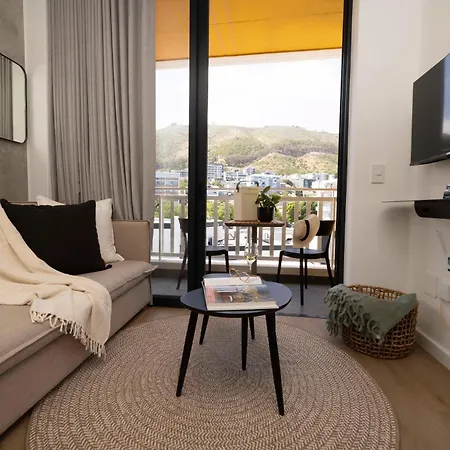 Eighty2 On M - Fluent Luxury Serviced Apartments Cape Town Exterior photo