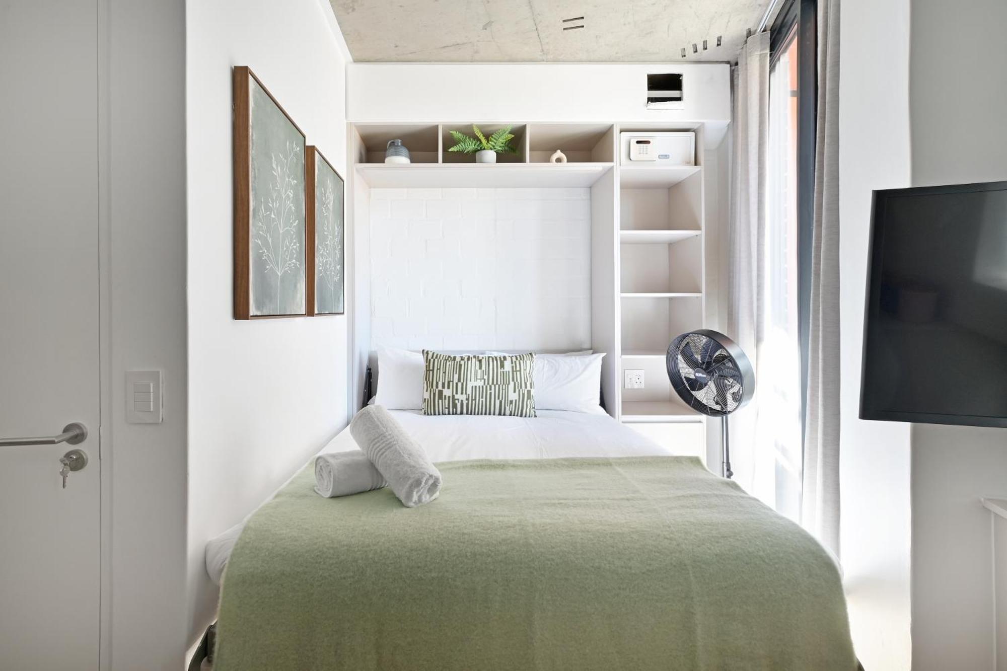 Eighty2 On M - Fluent Luxury Serviced