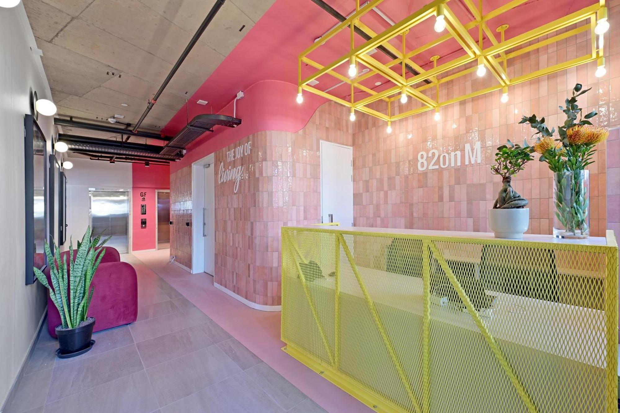 Eighty2 On M - Fluent Luxury Serviced Apartment