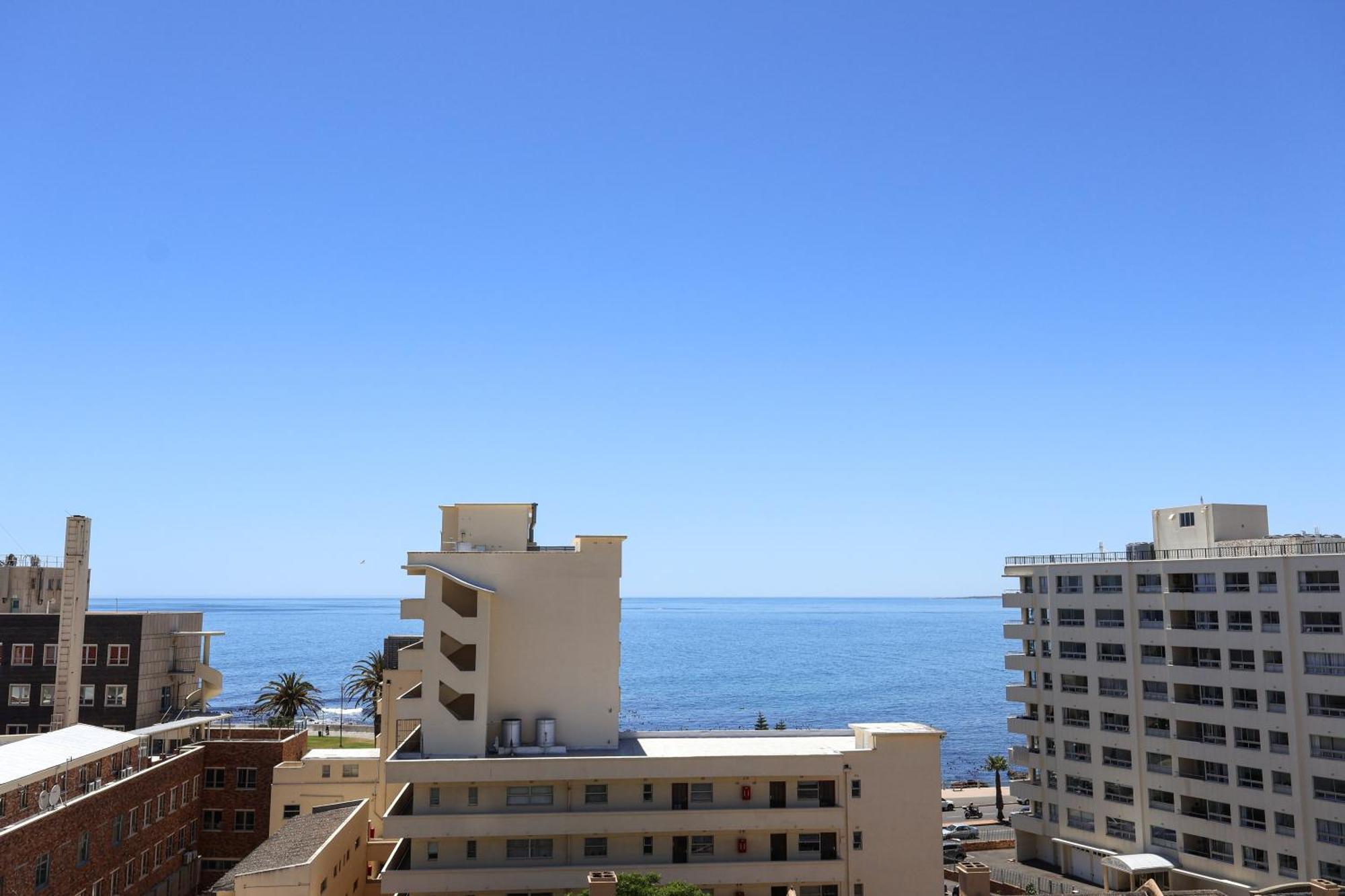 Eighty2 On M - Fluent Luxury Serviced Apartment *