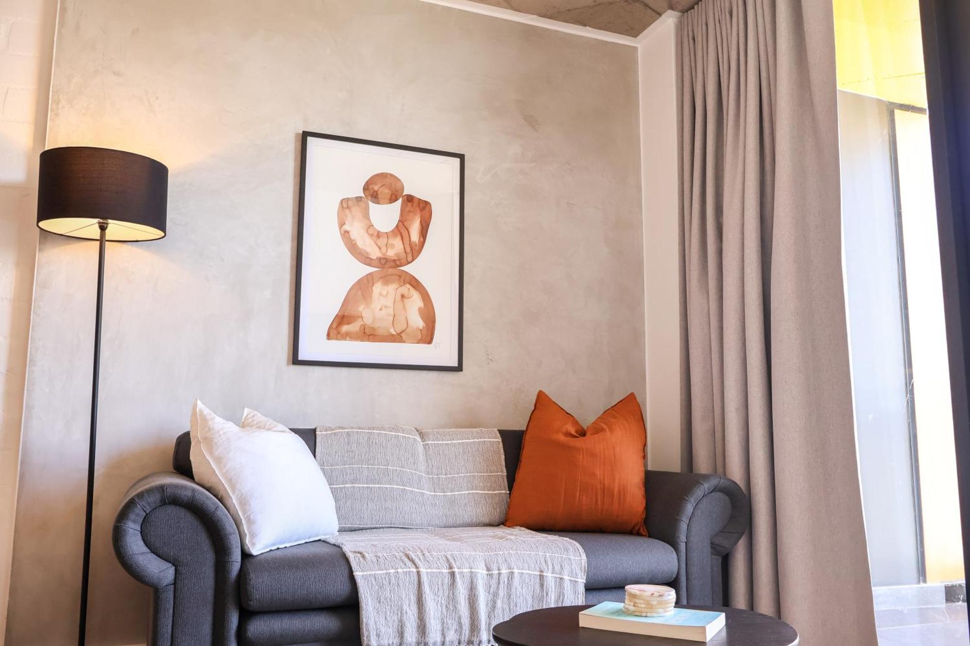Eighty2 On M - Fluent Luxury Serviced Apartment