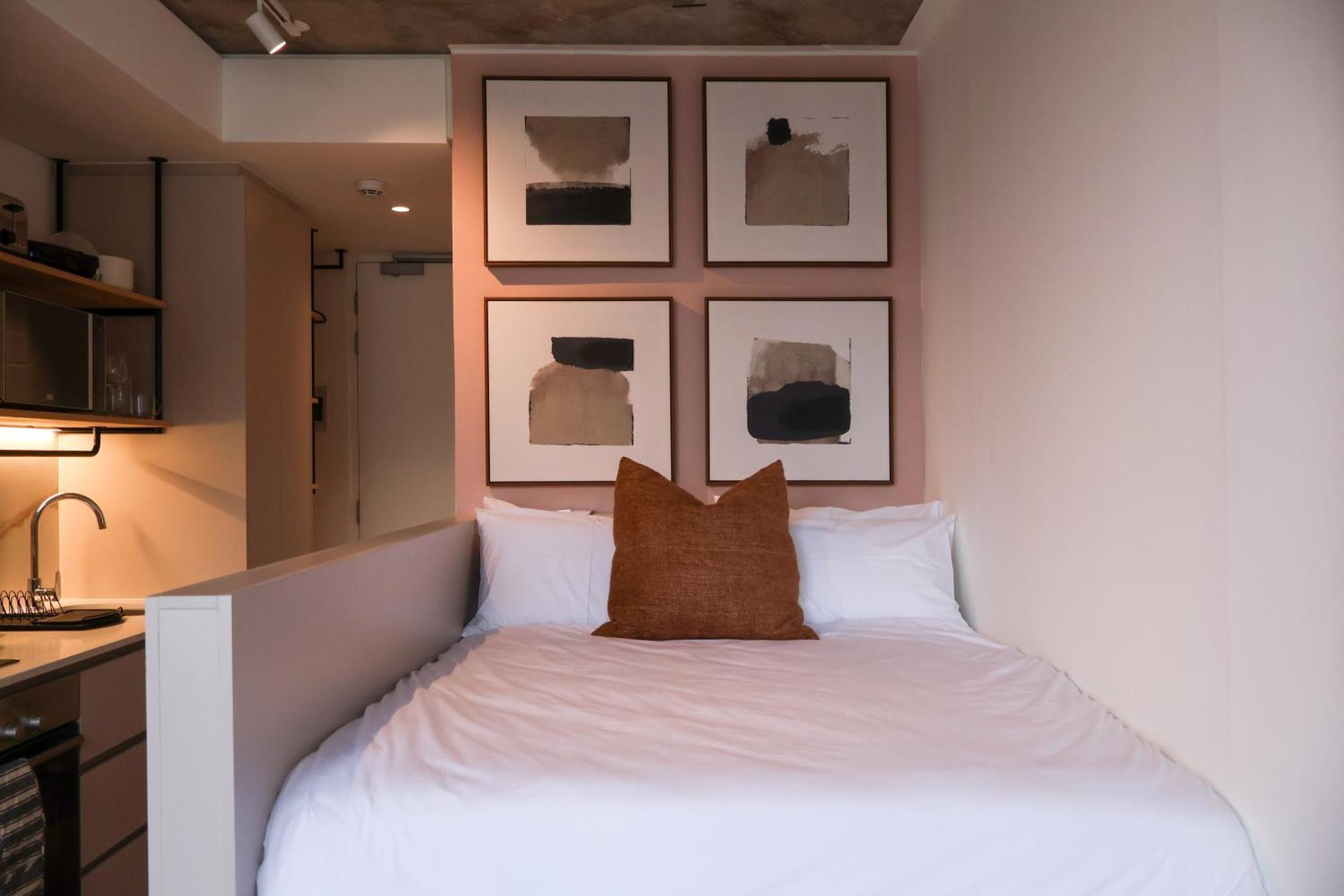 Eighty2 On M - Fluent Luxury Serviced Cape Town